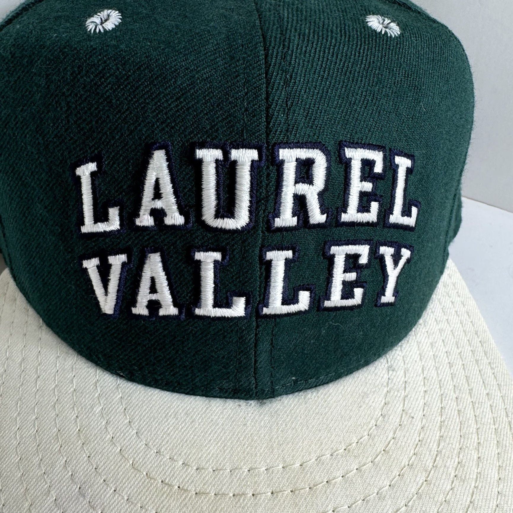 New Era VINTAGE New Era Golf Hat Laurel Valley Fitted 7 1/8 Wool Gray Under Brim Mens Size ONE SIZE - 3 Thumbnail