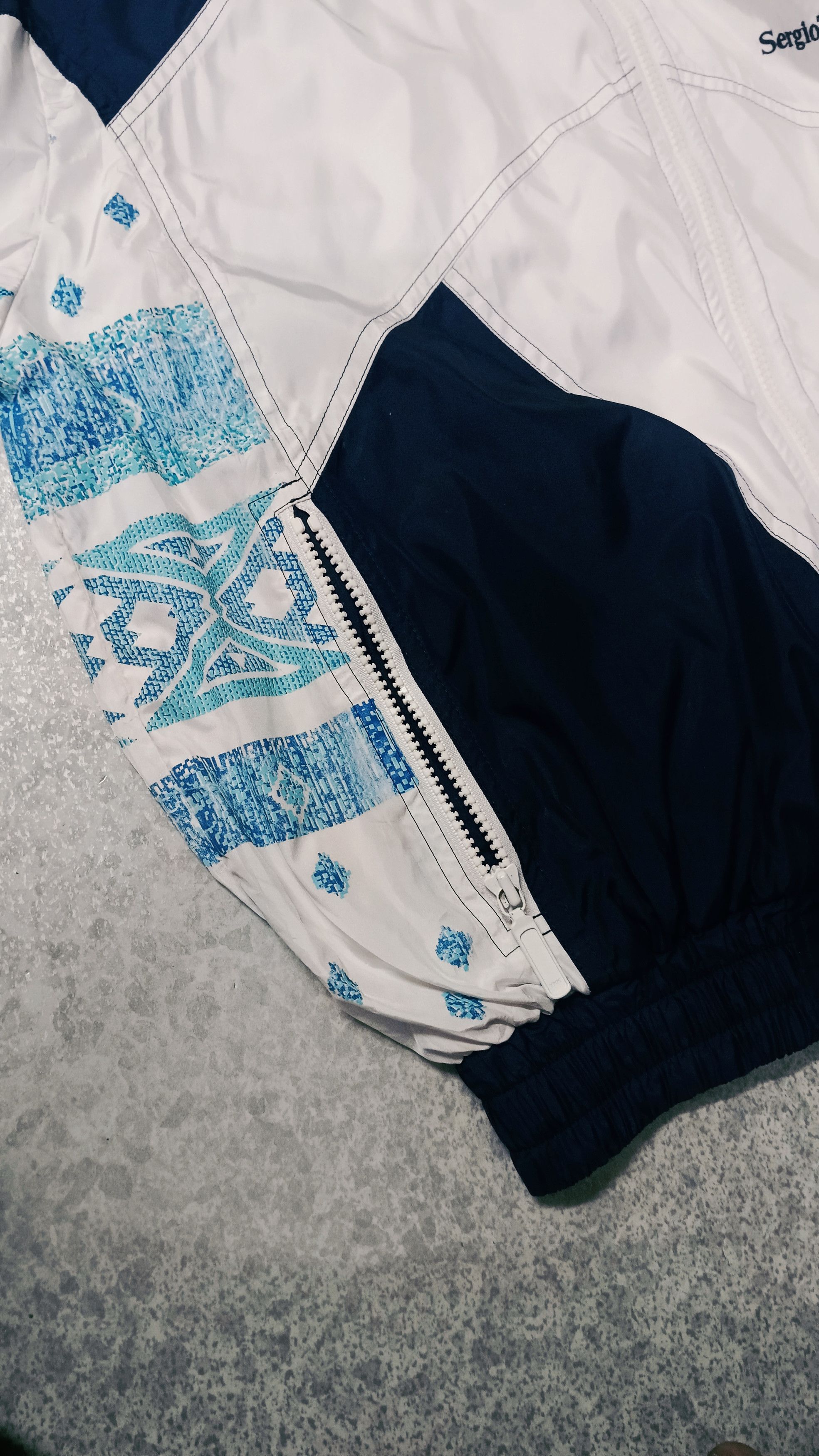 Sergio Tacchini × Vintage Vintage Sergio Tacchini Light Jacket Size US M / EU 48-50 / 2 - 4 Thumbnail