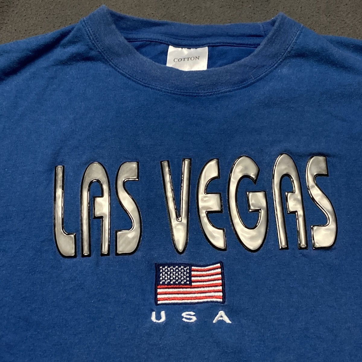 Japanese Brand × Vintage Las Vegas USA embroidered center logo vintage t shirt Size US XL / EU 56 / 4 - 3 Thumbnail
