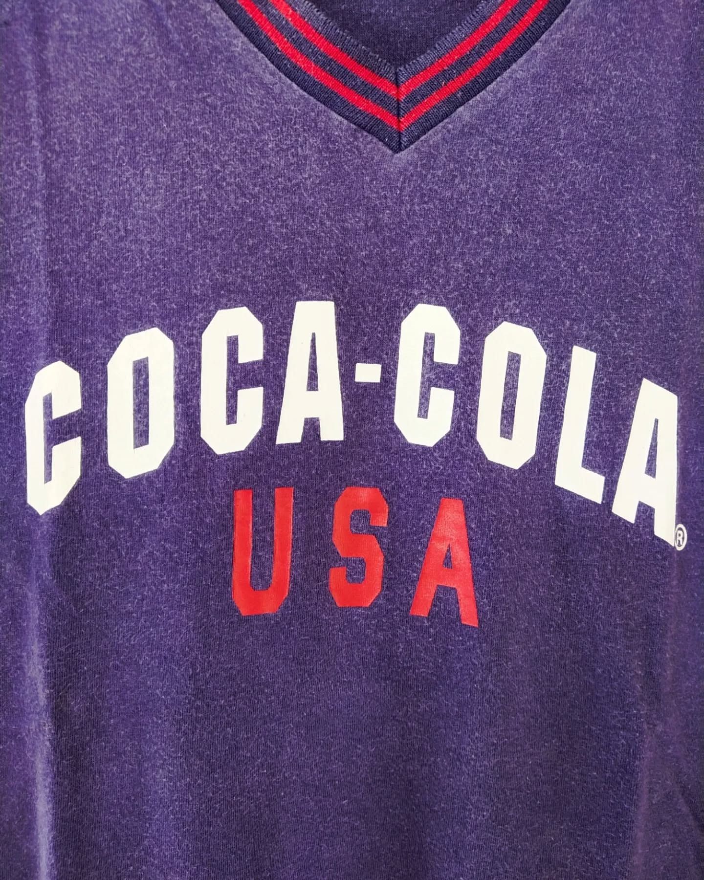 Coca Cola 1990s Vintage Coca-Cola USA V-Neck Ringer T-Shirt Size US L / EU 52-54 / 3 - 2 Thumbnail