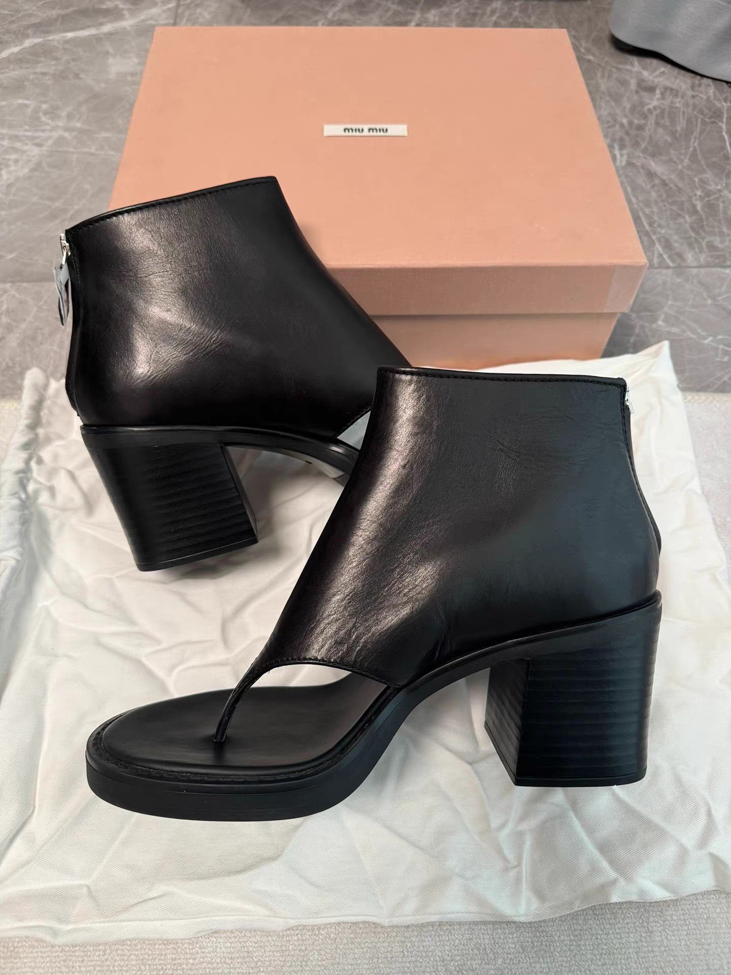 Miu Miu Miu Miu Square Heel Thong High Heel Wedge Slides K6 Size US 8.5 / IT 38.5 - 6 Thumbnail