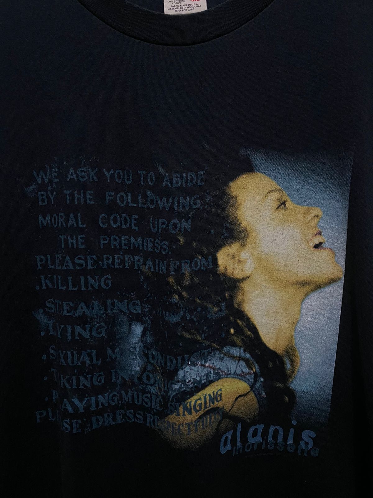 Band Tees Vintage 90s Alanis Morissette Size US XL / EU 56 / 4 - 5 Thumbnail