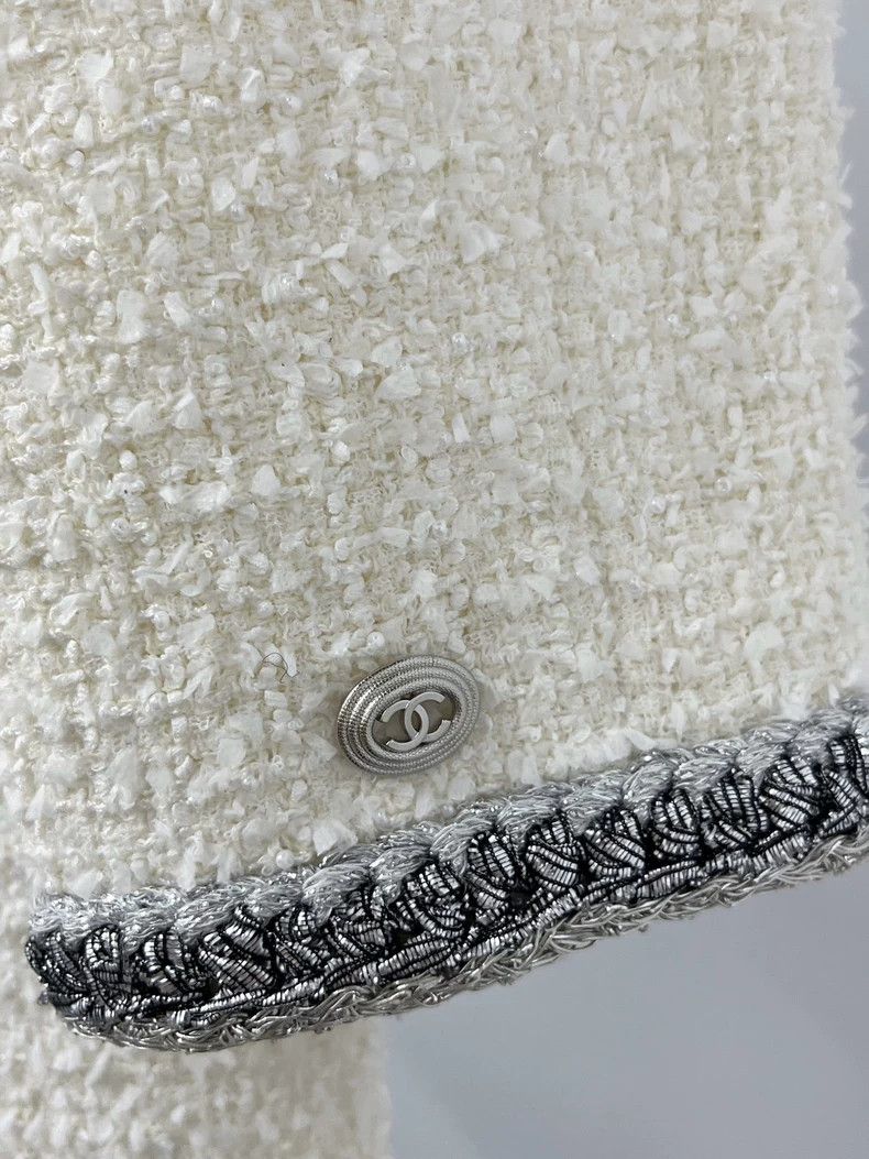 Chanel Chanel Roof series coat Size XS / US 0-2 / IT 36-38 - 3 Thumbnail