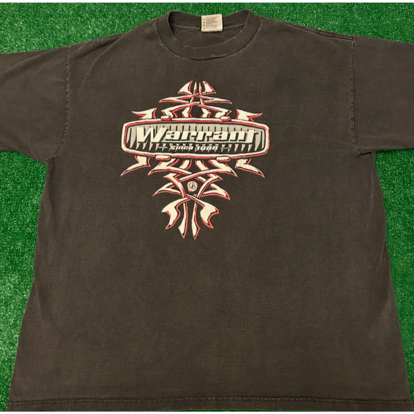 Vintage VINTAGE Rock Warrant Band Tee 90s 1998 VTG Shirt XL Mens Black Short Sleeve Shirt Mens XL Rock Band USA 90s Size US XL / EU 56 / 4 - 4 Thumbnail