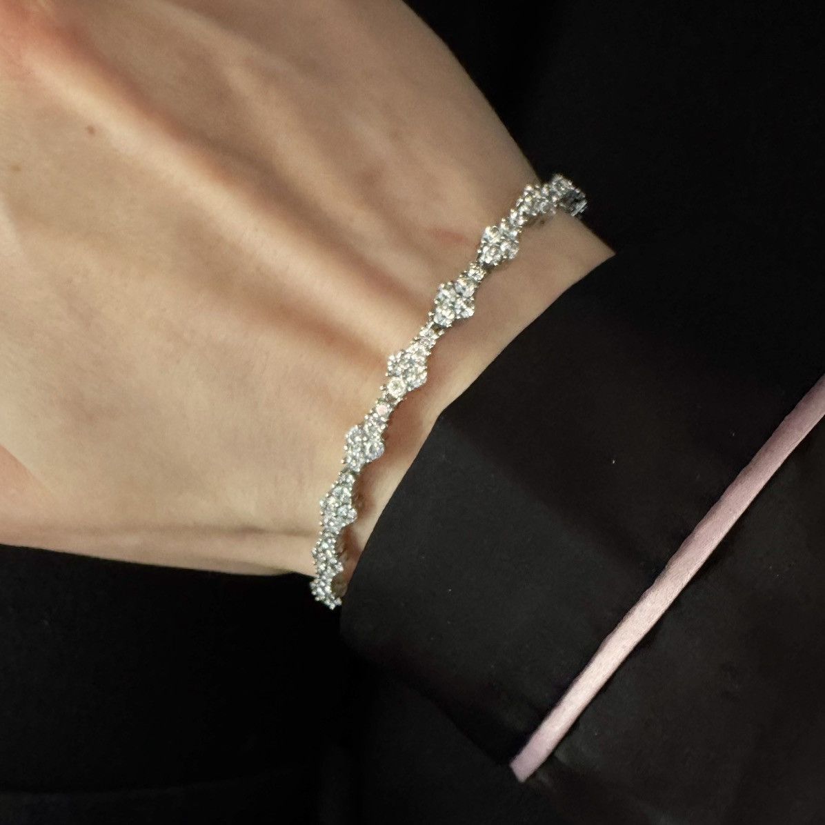 Jewelry Tennis Bracelet Size ONE SIZE - 2 Thumbnail