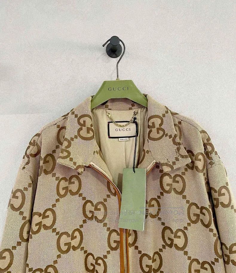 Gucci Gucci Camel-coloured double G coat Size US M / EU 48-50 / 2 - 2 Thumbnail
