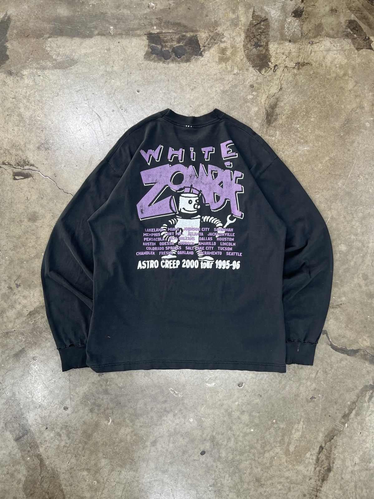 Band Tees Vintage 2000 White Zombie Astro Creep Tour LS Tee XL Size US XL / EU 56 / 4 - 5 Thumbnail