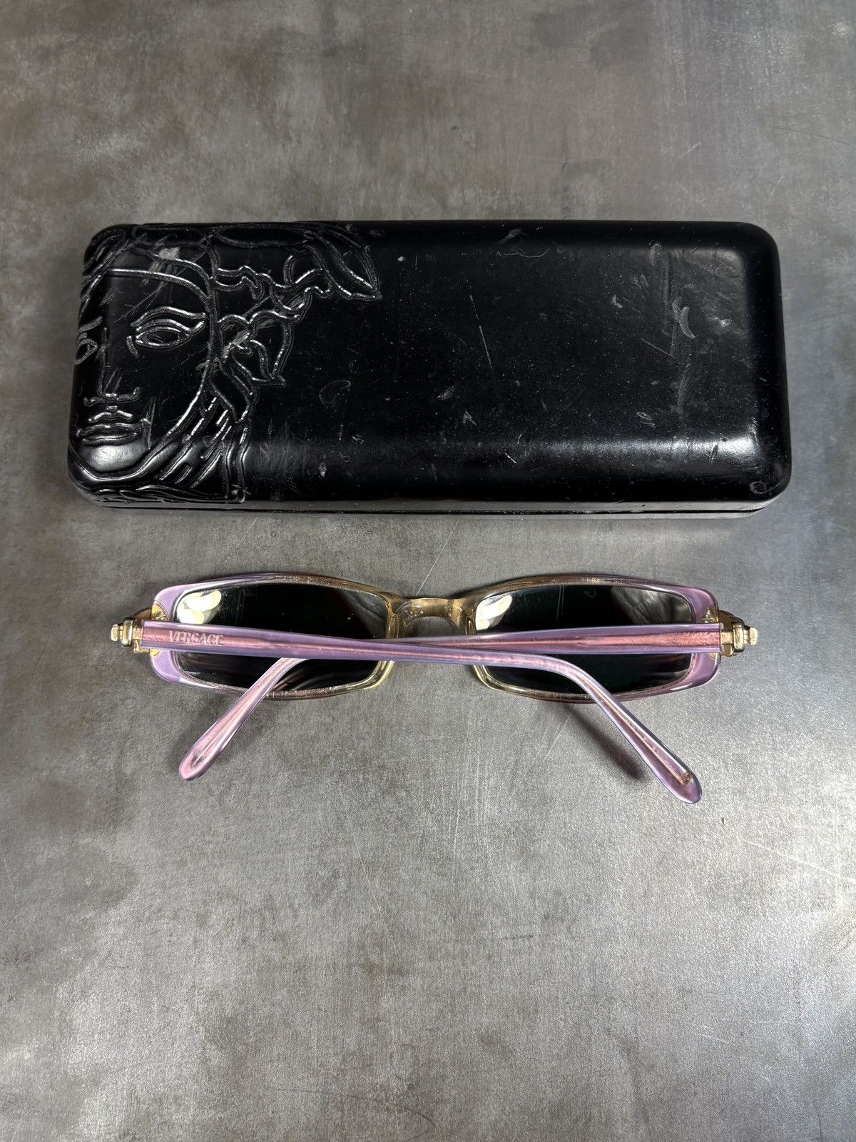 Versace Y2K Vintage Versace Sunglasses Petite Bayonetta 2000s Medusa Size ONE SIZE - 4 Thumbnail