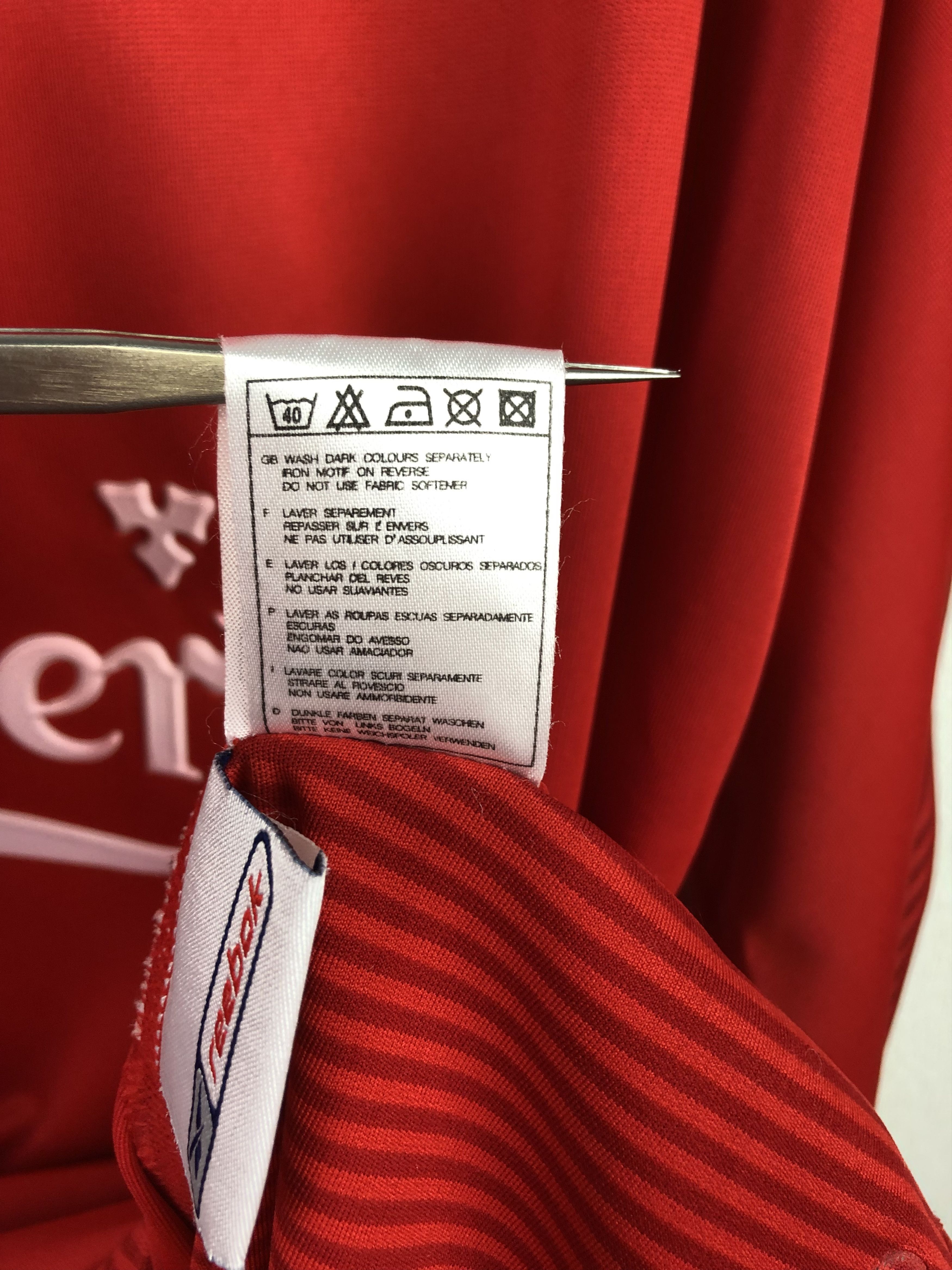 Vintage Liverpool shirt 2002 Soccer Long Sleeve #9 Fowler Jersey Size US XL / EU 56 / 4 - 12 Thumbnail