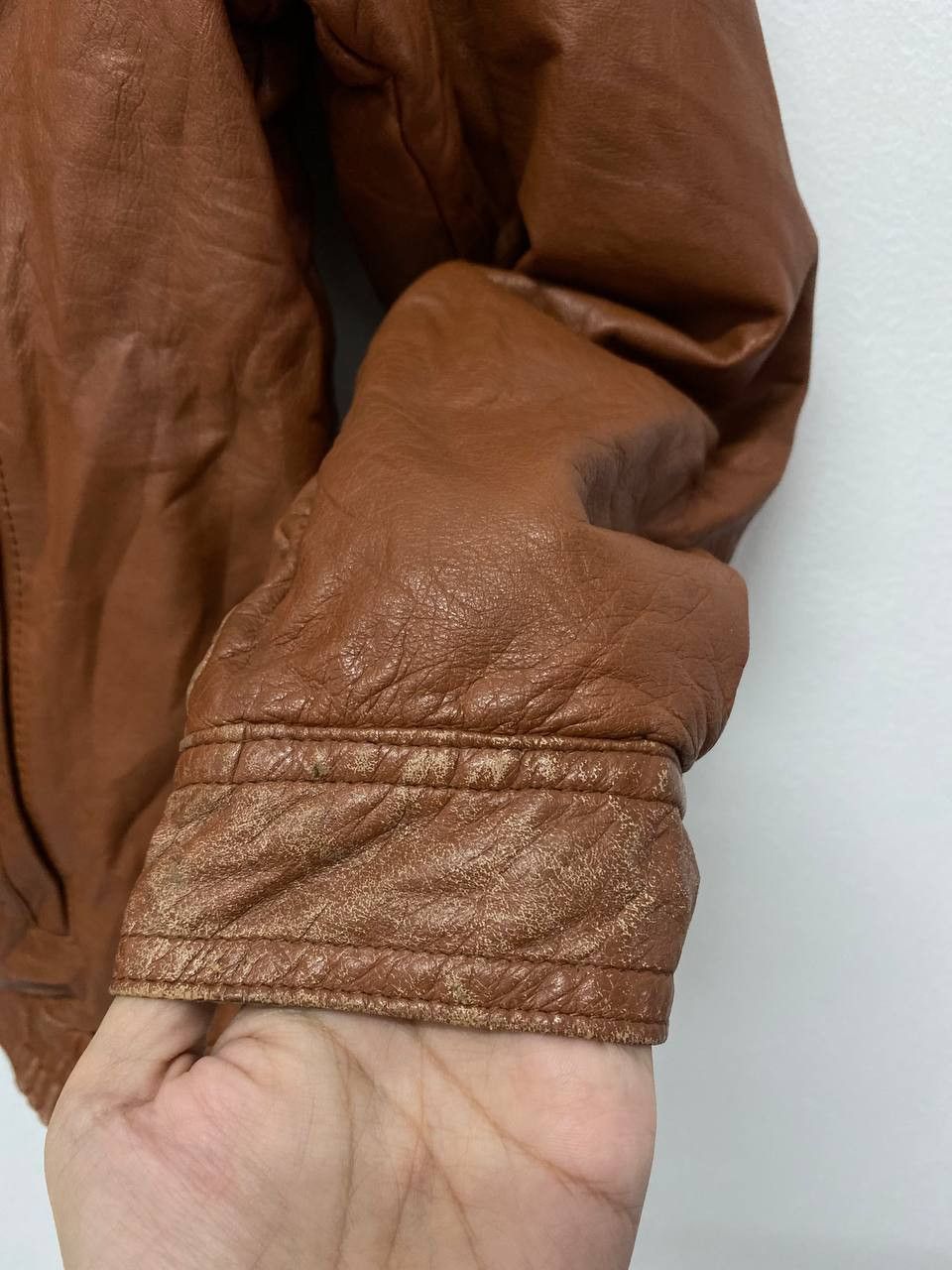Japanese Brand vintage japanese brands cow leather jacket nice design Size US L / EU 52-54 / 3 - 6 Thumbnail
