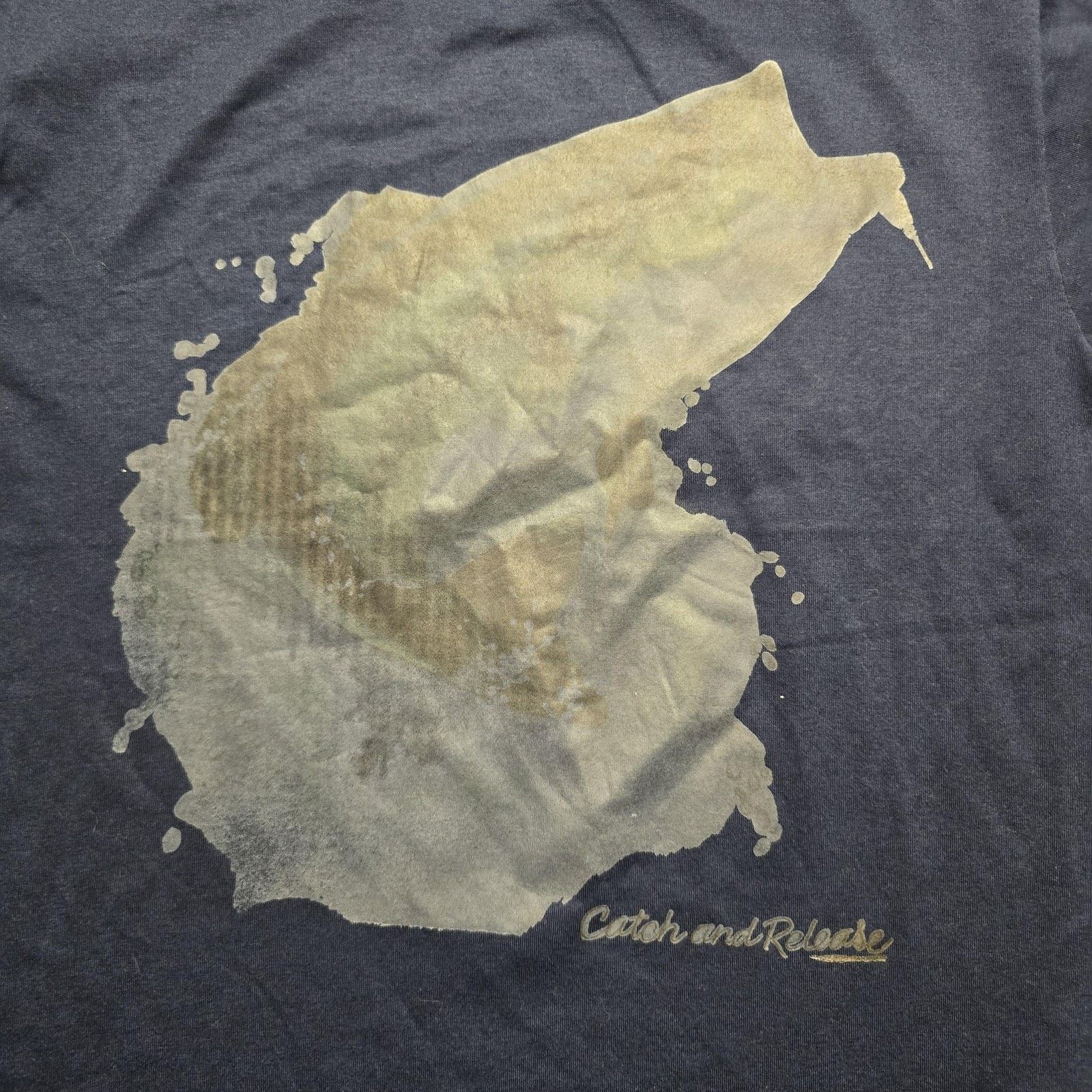 Jerzees Vintage Catch and Release Wisconsin M Navy Fishing Tee Size US M / EU 48-50 / 2 - 2 Thumbnail