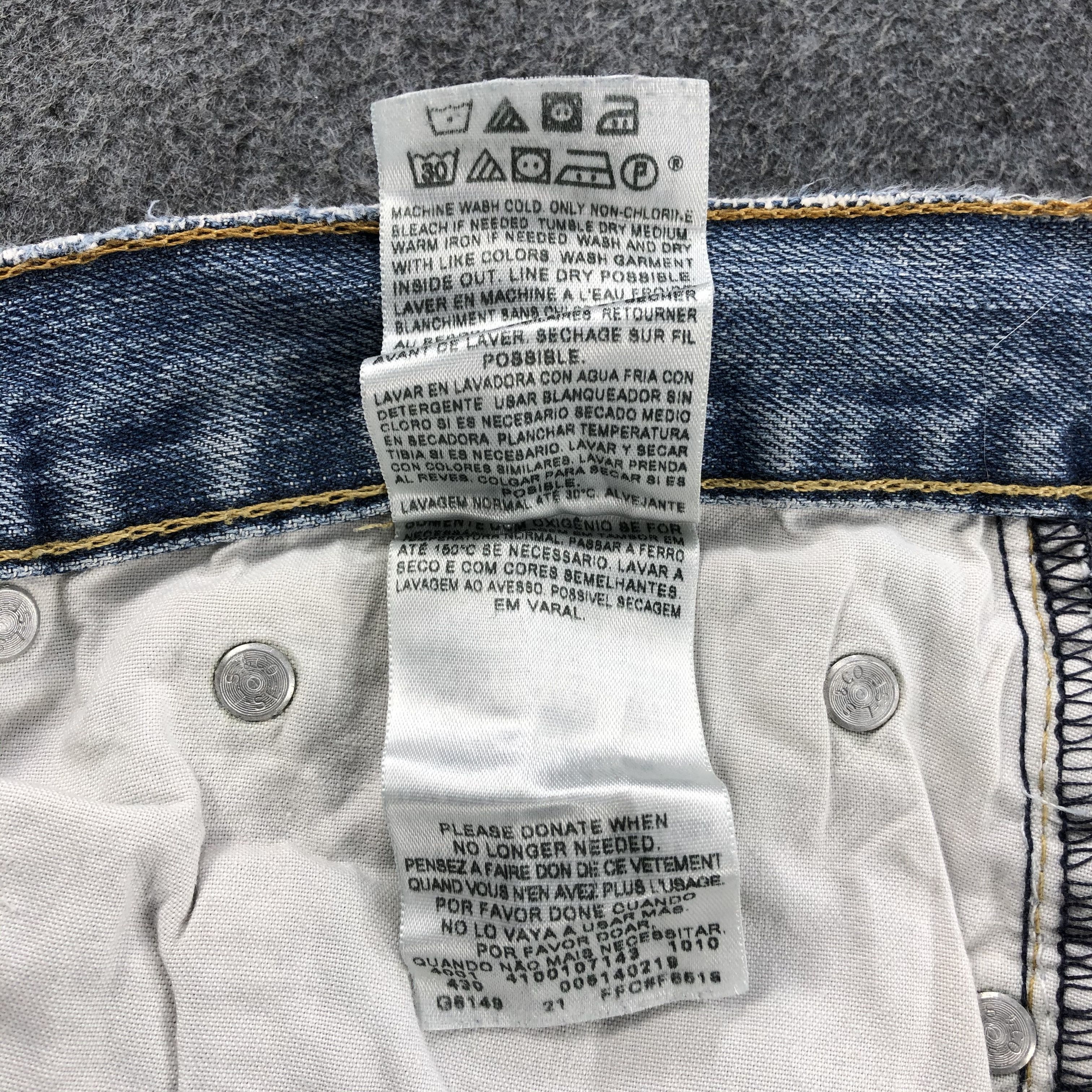 Levi's × Vintage Vintage Light Wash Levis 514 Jeans-JM1967 Size US 34 / EU 50 - 11 Thumbnail