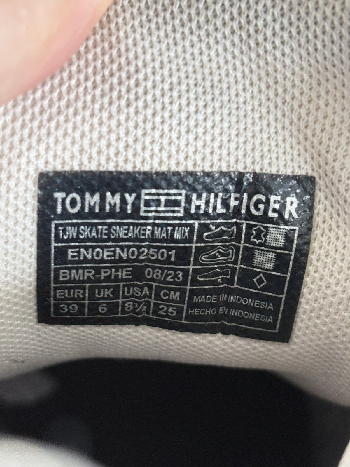 Tommy Hilfiger Tommy Hilfiger TJW Skate Sneaker white size 39 women's Size US 9 / IT 39 - 8 Thumbnail