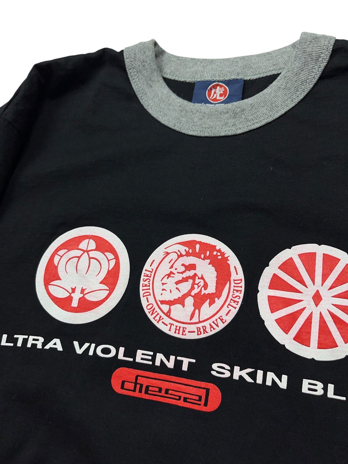 Diesel Vintage Diesel Ultra Violent Skin Block Jersey Style T-shirt Size US M / EU 48-50 / 2 - 5 Thumbnail