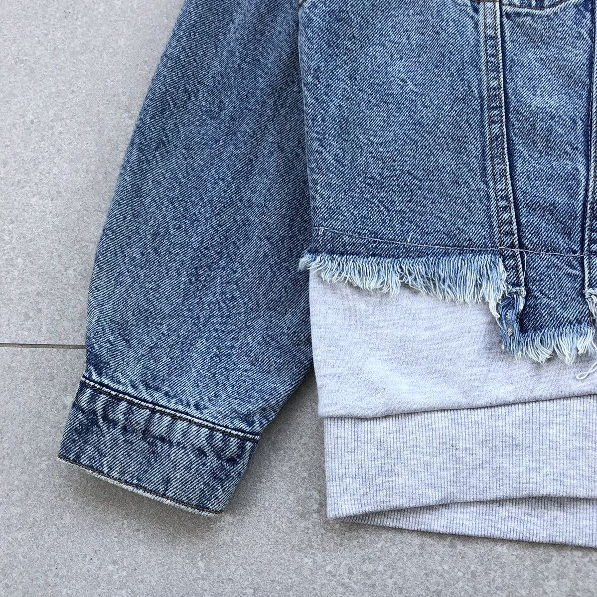 Bershka Bershka Denim Distressed Hoodie Jacket Size US S / EU 44-46 / 1 - 10 Thumbnail