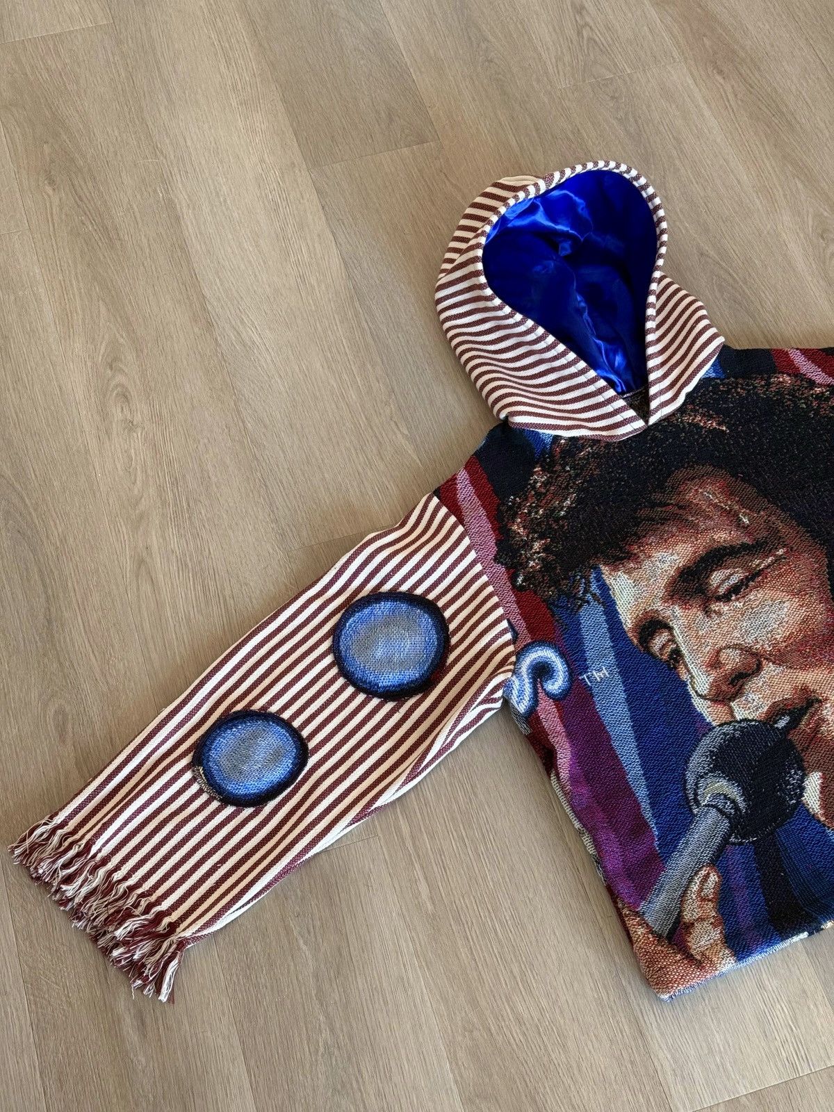 Handmade Elvis Presley Hoodie Size US M / EU 48-50 / 2 - 3 Thumbnail