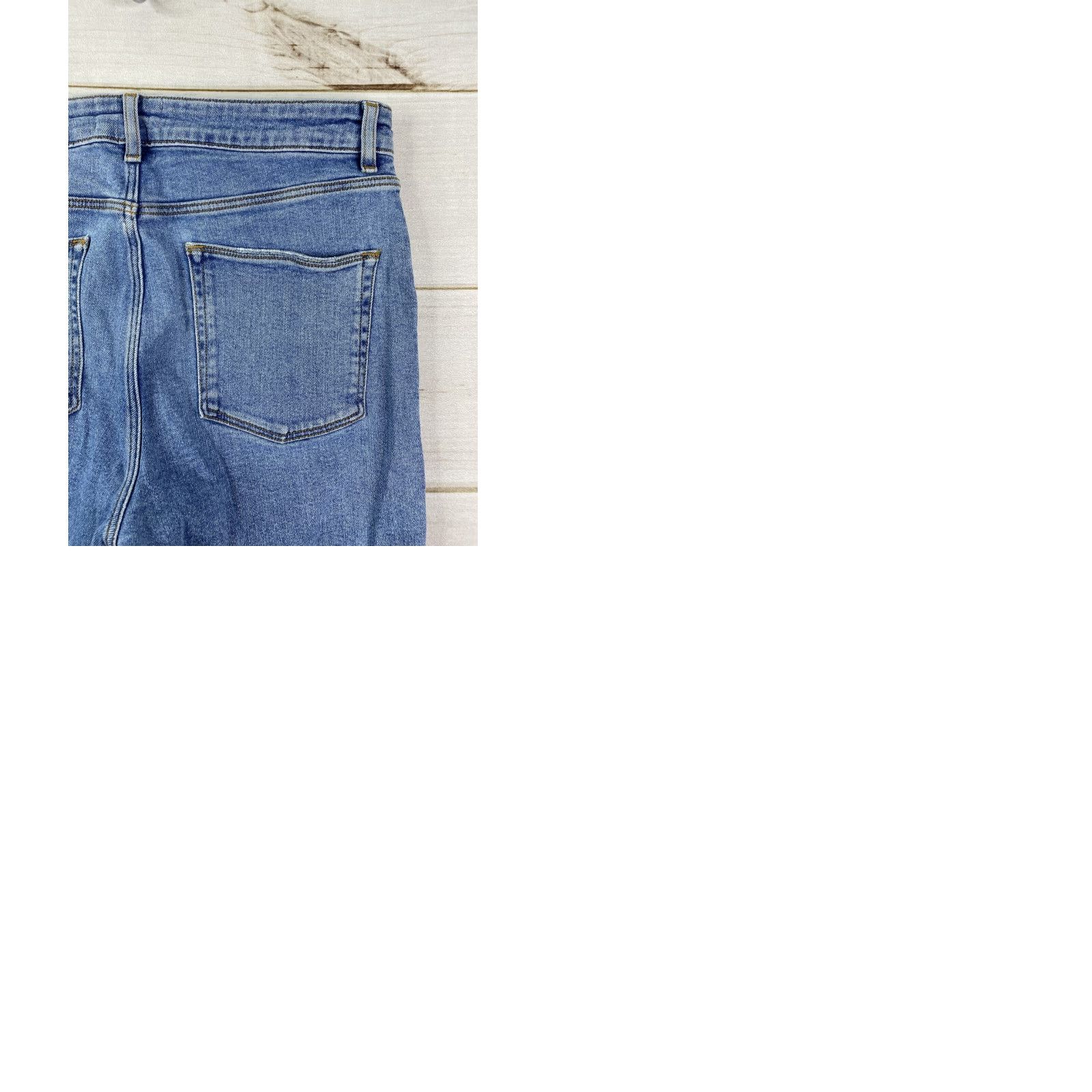 Asos ASOS Design Mens Jeans Size 32X38 Skinny Leg Stretch Denim Distressed Light Wash Size US 32 / EU 48 - 9 Thumbnail