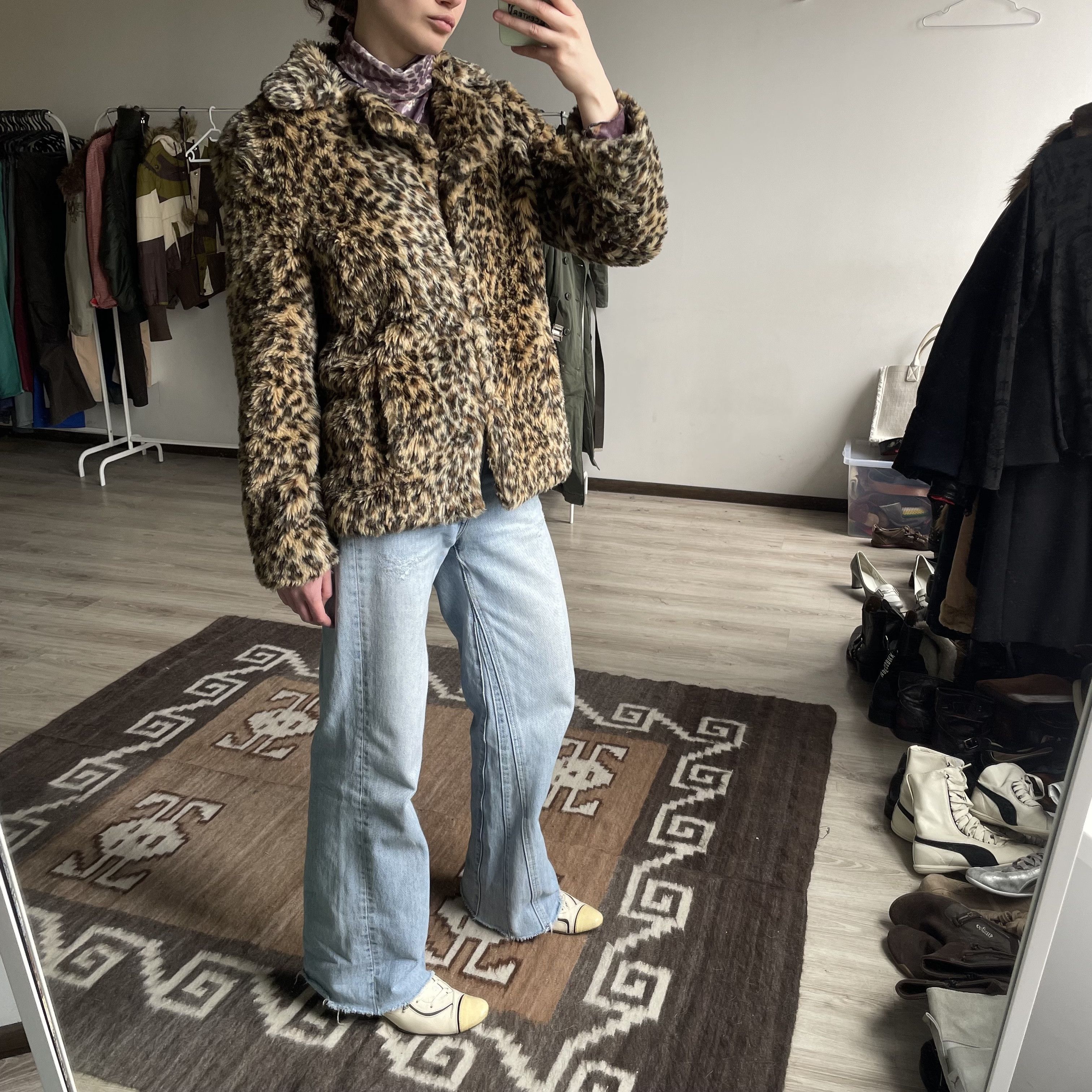 Vintage Atmosphere Y2K Leopard Faux Fur Short Coat 8683AC Size M / US 6-8 / IT 42-44 - 2 Thumbnail