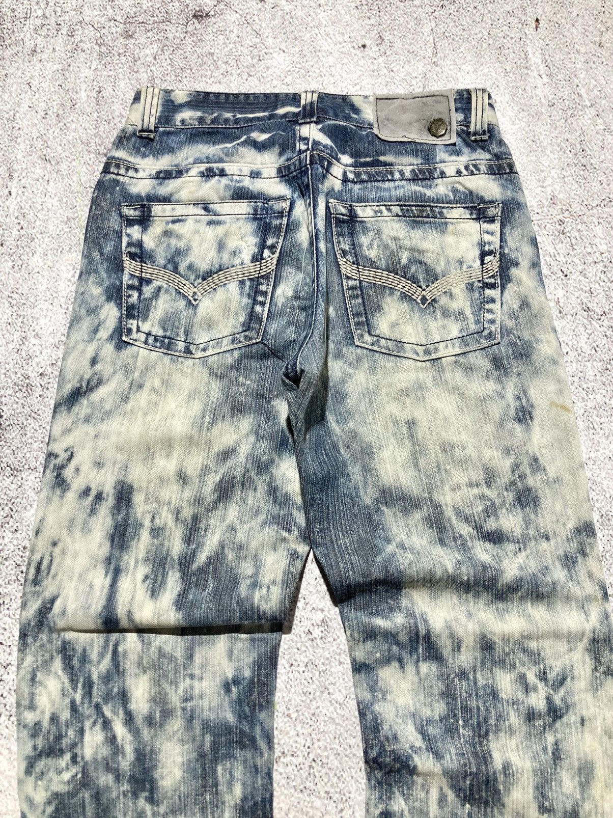 Japanese Brand 2000s Ugiz Distressed Ripped Acid Wash Denim Tornado Style Size US 29 - 12 Thumbnail