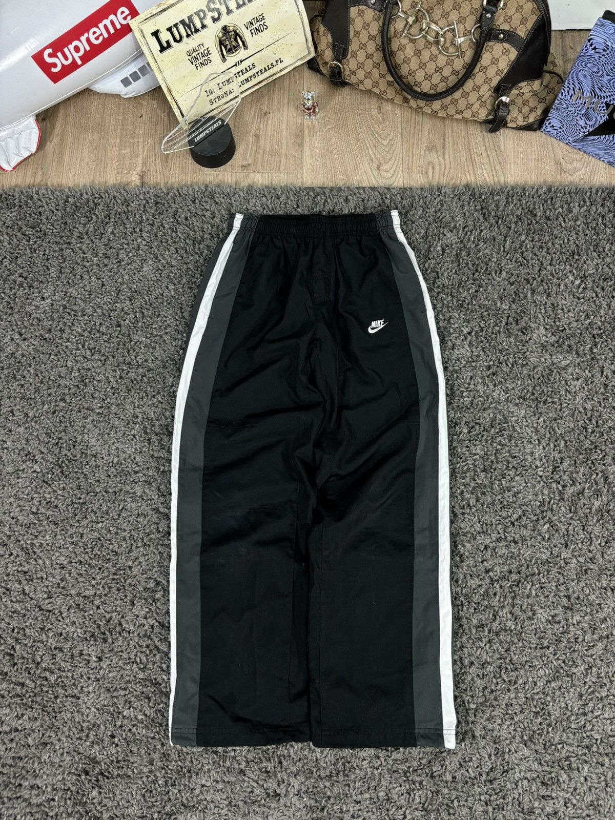 Nike × Vintage Crazy Vintage Y2K/2000s Baggy Nike Track Pants Hip Hop Size US 32 / EU 48 - 1 Thumbnail