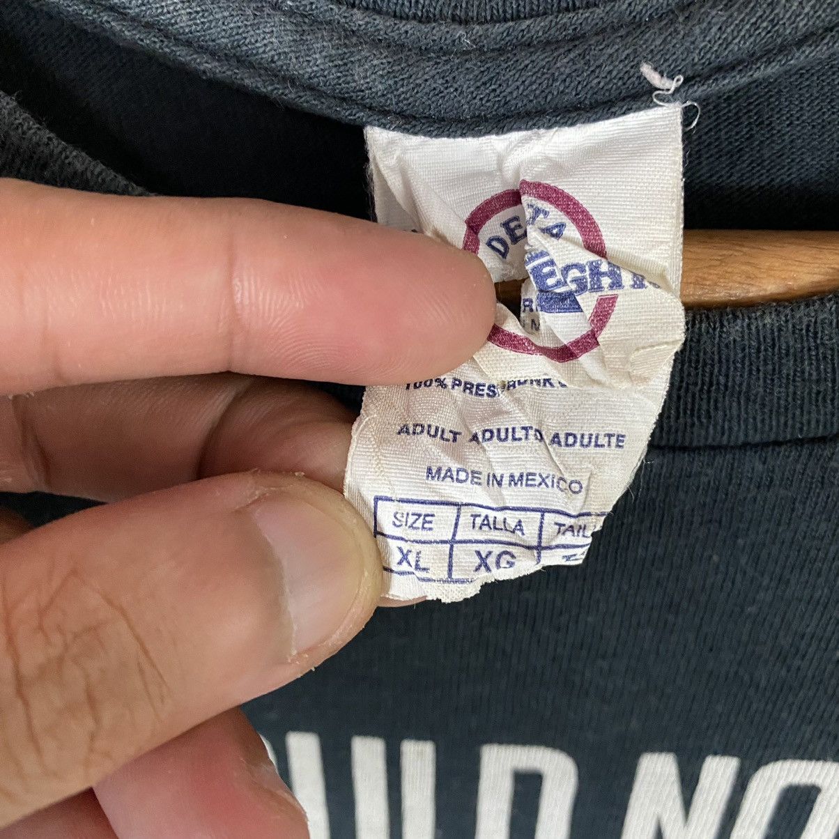 Vintage Vintage V FOR VENDETTA By Dc Comics Movie Tee Size US XL / EU 56 / 4 - 7 Thumbnail