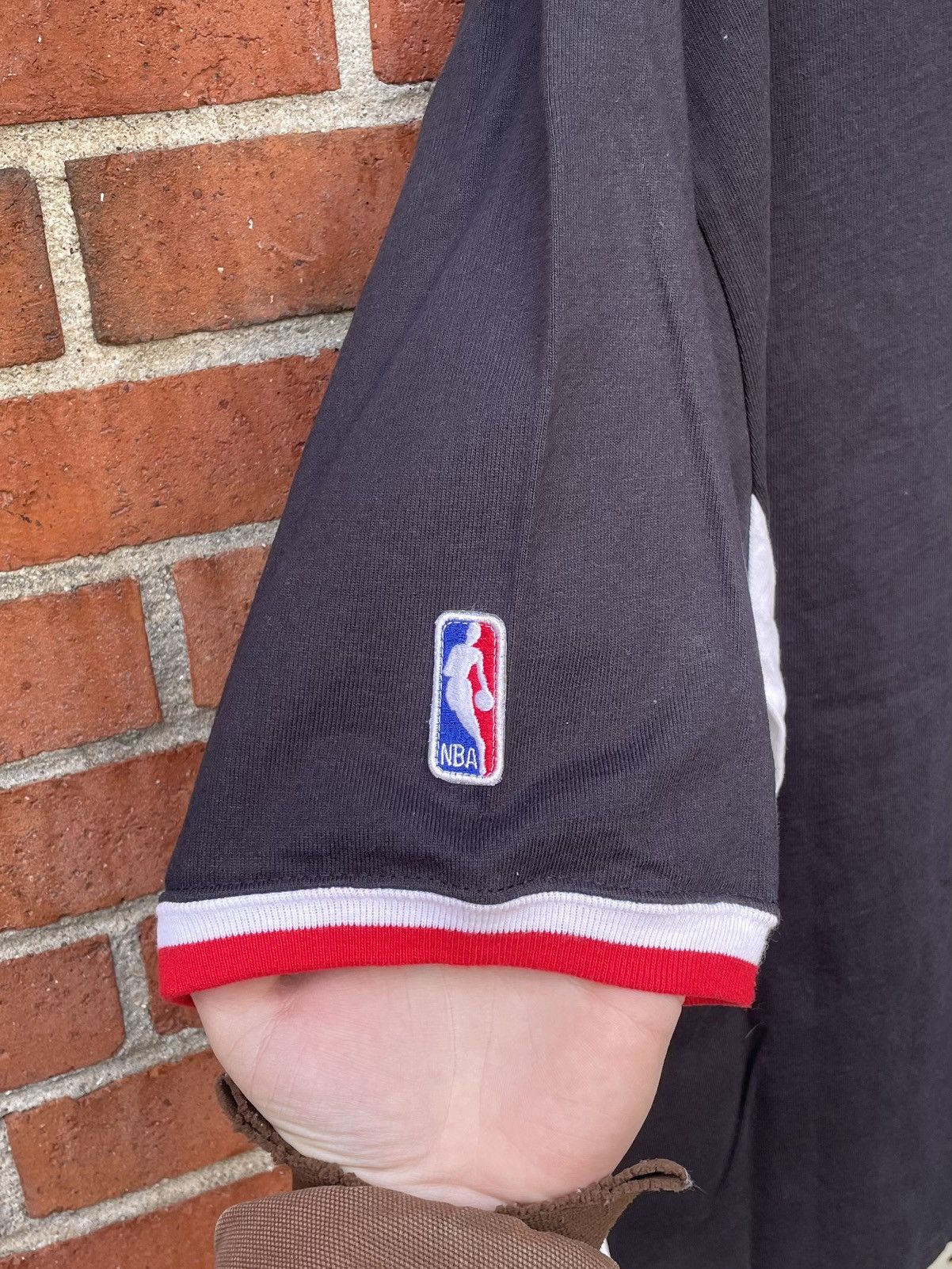 Champion Champion Chicago Bulls Shooting Jersey Vintage NBA 1995-96 Size US XL / EU 56 / 4 - 7 Thumbnail