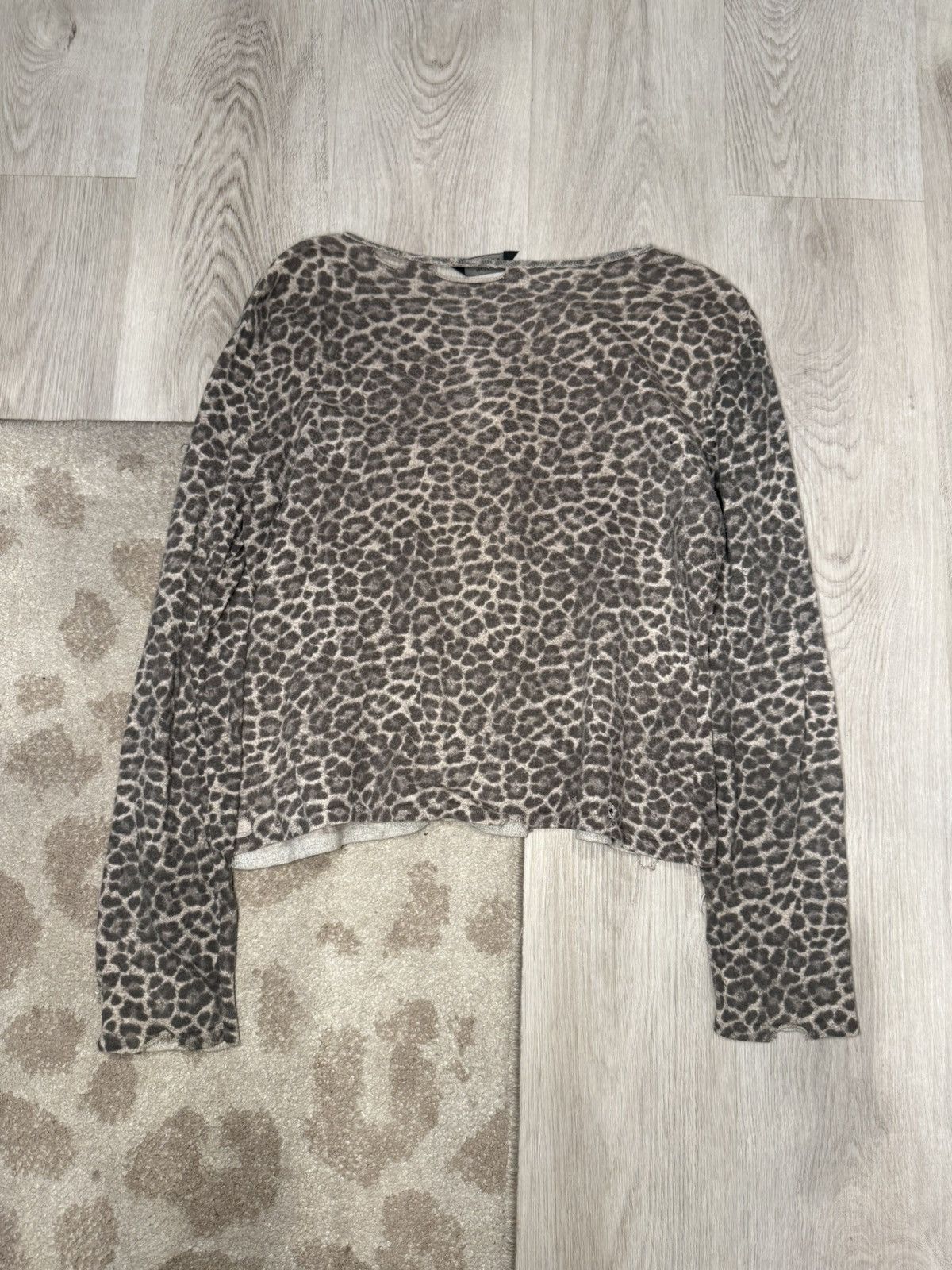 Balenciaga f/w 2024 distressed leopard sweater!! Size US S / EU 44-46 / 1 - 4 Thumbnail