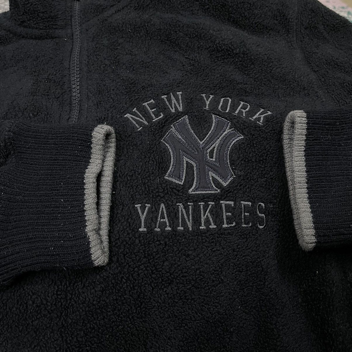 MLB Vintage New York Yankees MLB by Uniqlo fleece pullover Size US L / EU 52-54 / 3 - 4 Thumbnail
