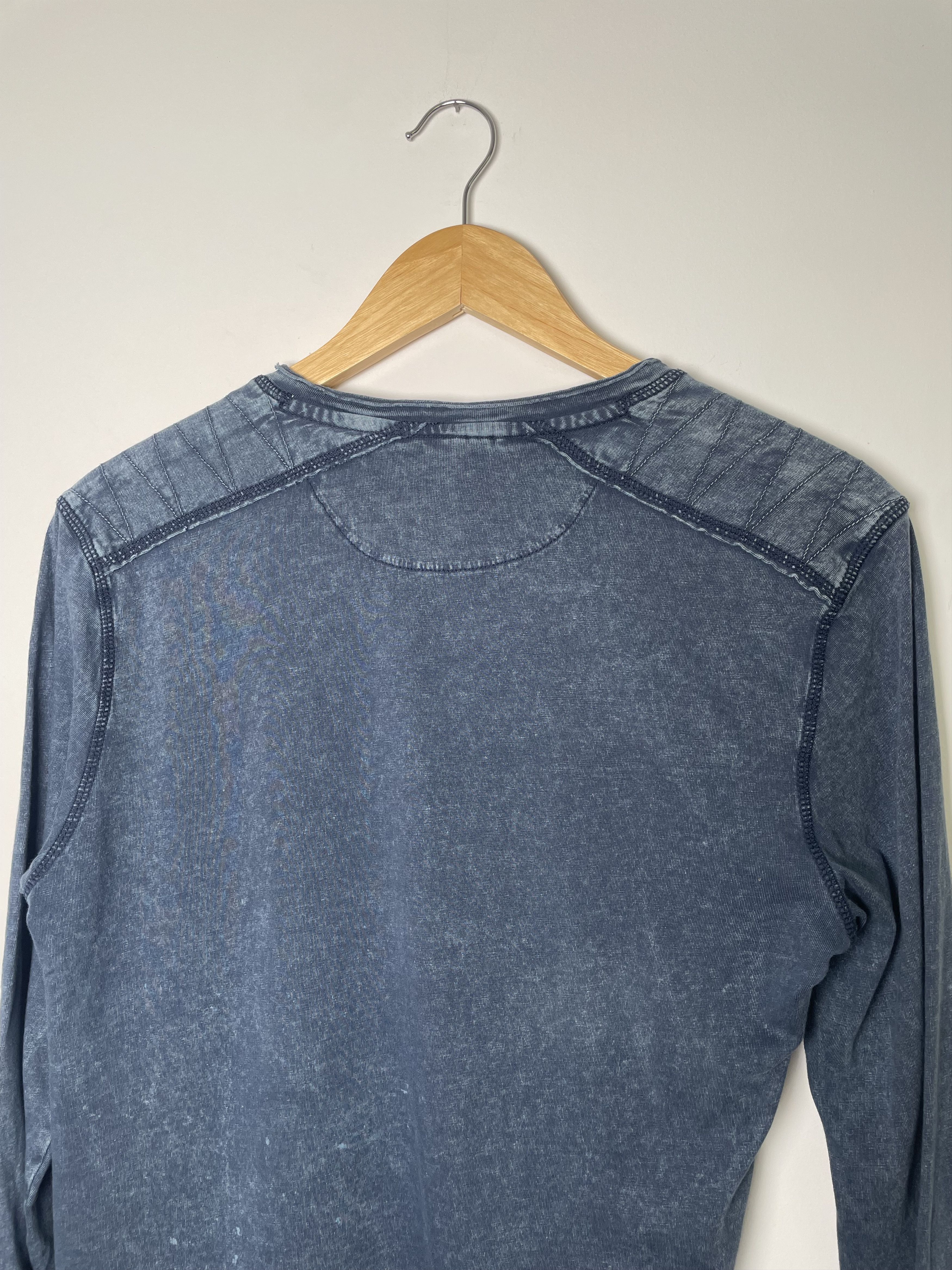 MBX MBX Denim Wear Distressed Indigo Long Sleeve Henley Shirt Sm Size US S / EU 44-46 / 1 - 5 Thumbnail