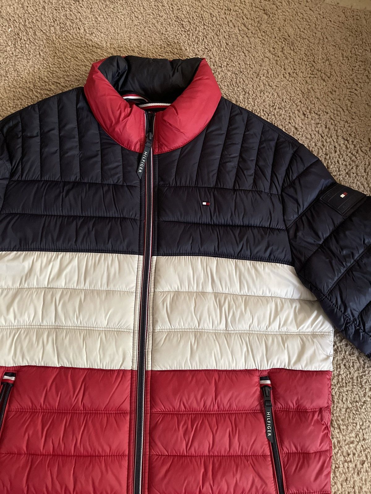 Tommy Hilfiger Tommy Hilfiger packable quilted puffer jacket Size US M / EU 48-50 / 2 - 3 Thumbnail