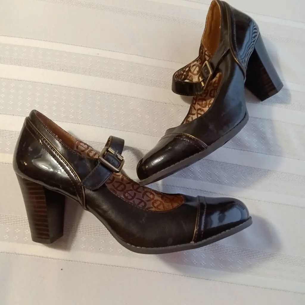 Etienne Aigner Etienne Aigner Vintage Mary Jane Heels Leather Size US 7 / IT 37 - 2 Thumbnail