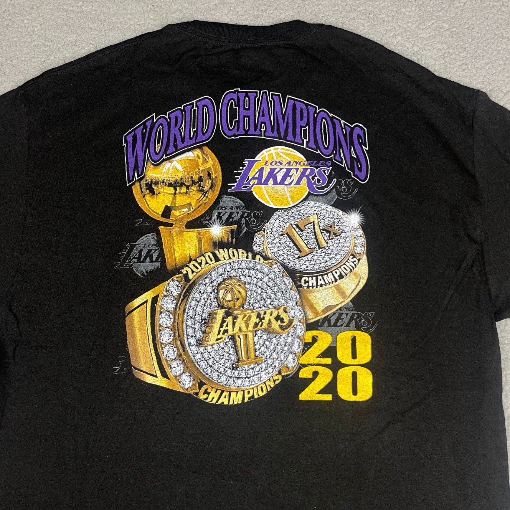 NBA Lakers Championship Tshirt Adult XL Black Lebron AD 2020 NBA Finals Champions Tshirt** Size US XL / EU 56 / 4 - 7 Thumbnail