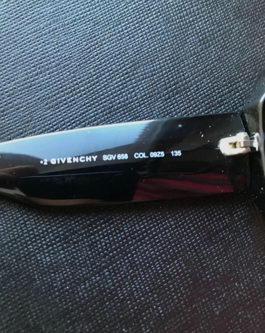 Givenchy Givenchy SGV 658 Mask Sunglasses Size ONE SIZE - 3 Thumbnail