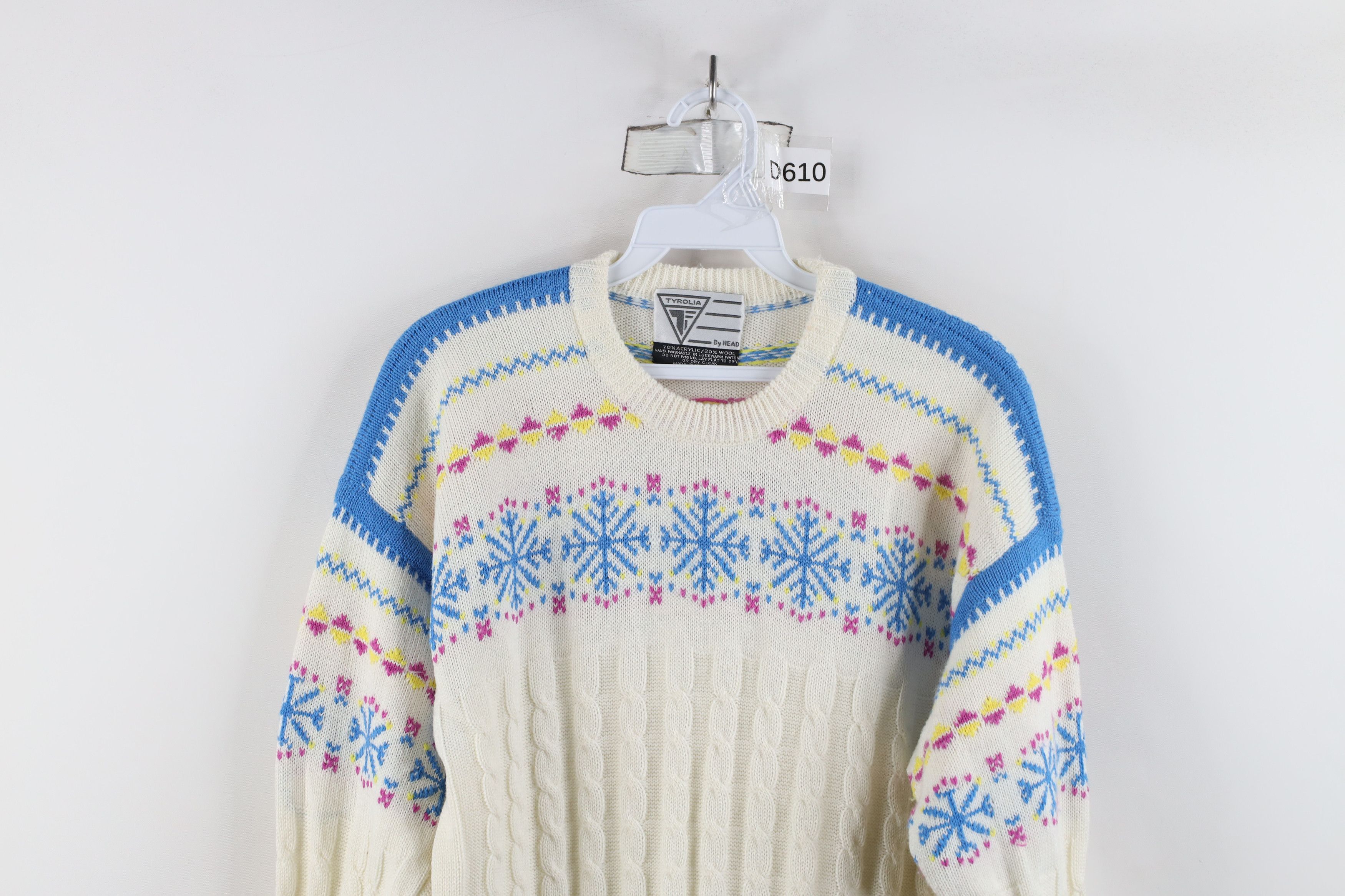 Vintage Vintage 70s 80s Fair Isle Snow Flake Cable Knit Sweater Size M / US 6-8 / IT 42-44 - 2 Thumbnail