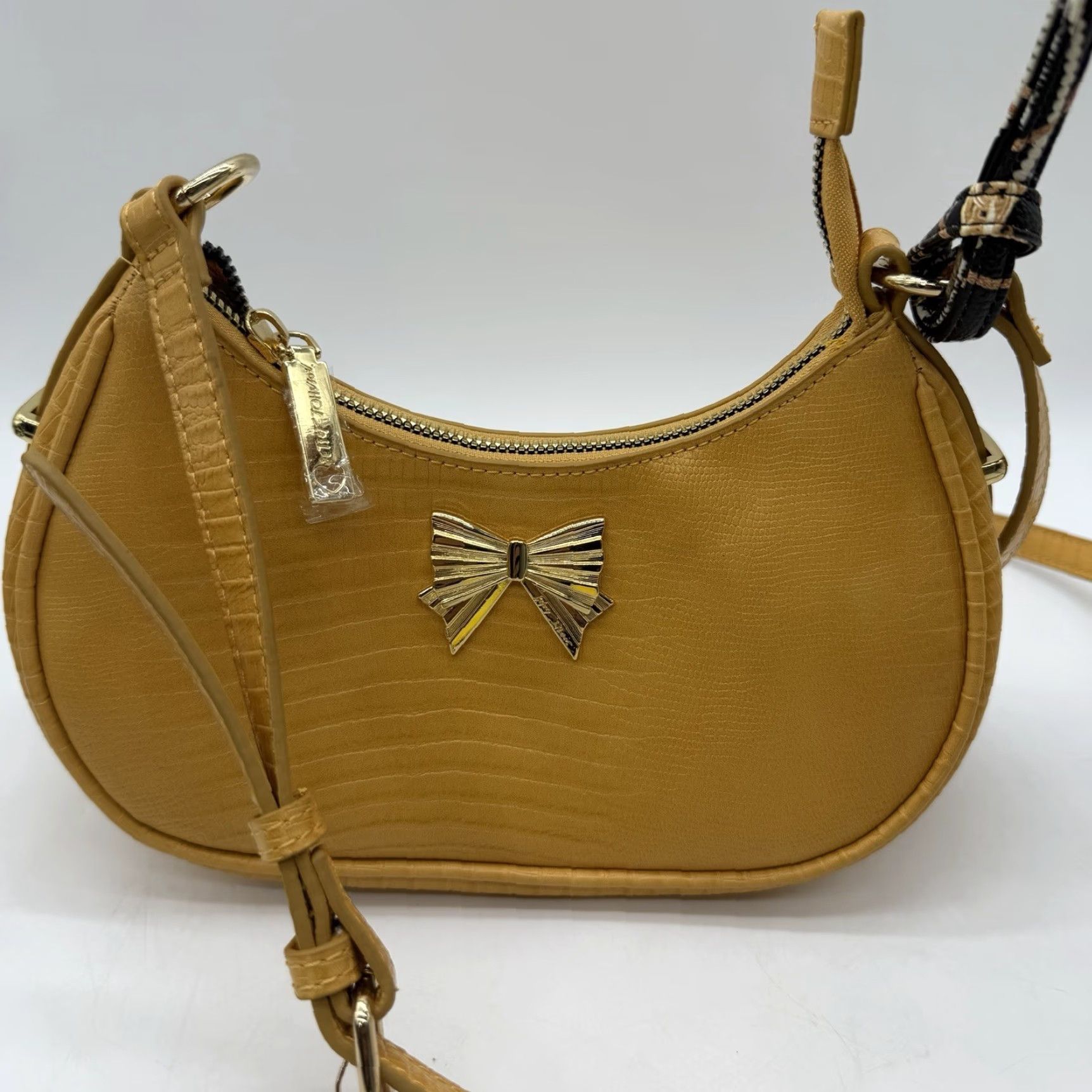 Betsey Johnson Betsey Johnson Crossbody Bag Yellow Crescent Faux Crocodile Pouch Wristlet Removable XS 2nd photo for details Womens Bag Size ONE SIZE - 7 Thumbnail