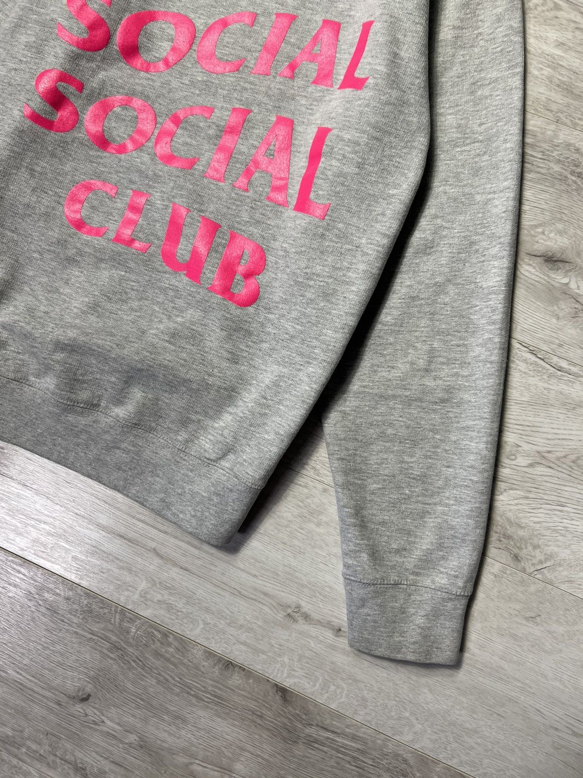 Anti Social Social Club Anti Social Social Club Grey Hoodie ASSC Pink Big Logo Size US M / EU 48-50 / 2 - 3 Thumbnail