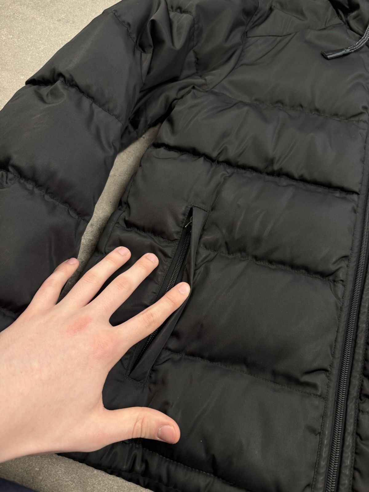 Prada Prada down jacket street wear luxury old money Size US L / EU 52-54 / 3 - 11 Thumbnail