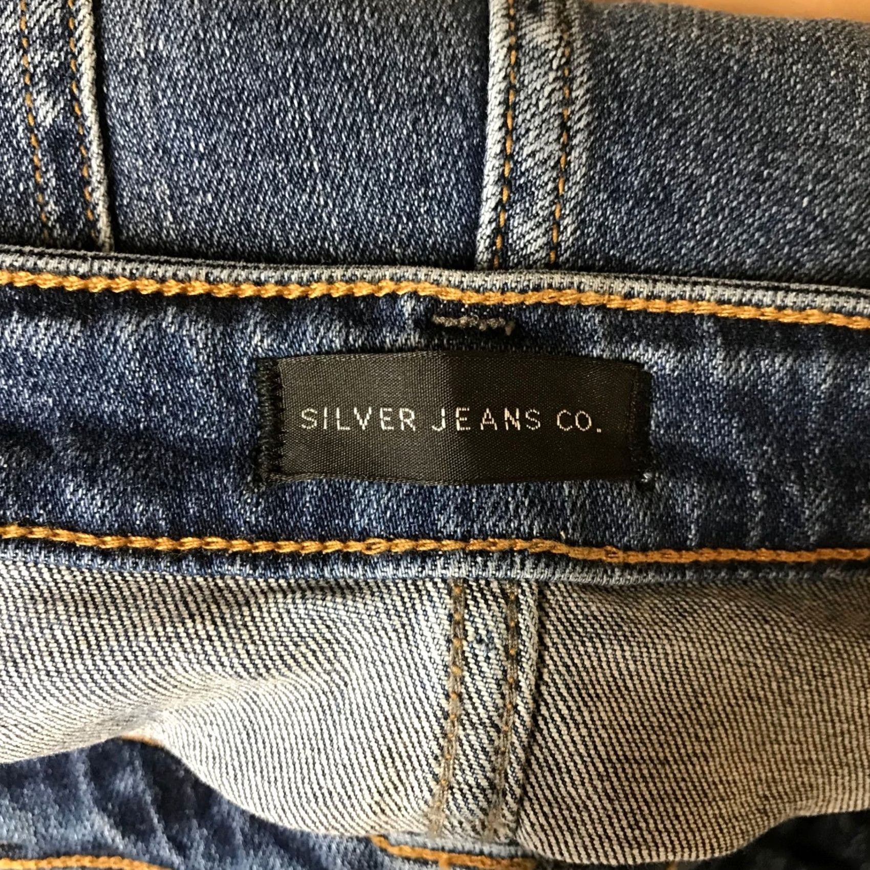 Silver Jeans Co. VINTAGE? No — Silver Jeans Co. Women's Mid Rise Straight Leg Jeans Medium Wash 18P Jeans Women Size 40" / US 18 - 7 Thumbnail