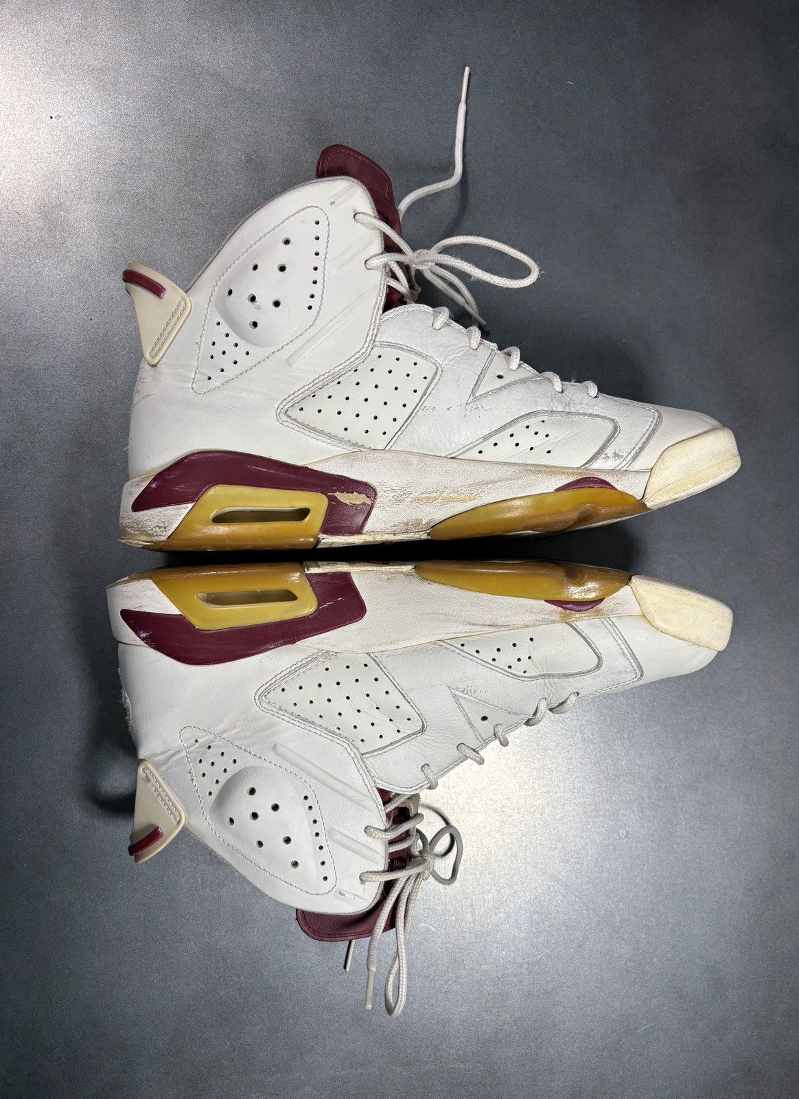 Jordan Brand 2015 Jordan 6 Maroon Air Jordan VI Retro 384664-116 Mens 11 Size US 11 / EU 44 - 2 Thumbnail