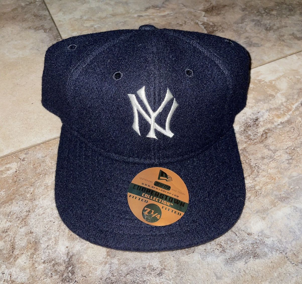 image of Vintage Wool New York Yankees New Era Fitted Hat in Navy, Men's