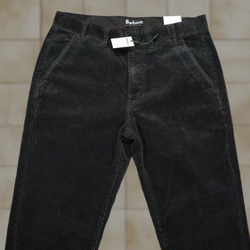 Barbour Barbour Pants Mens 32x32 Gray Corduroy Trousers Stretch NWT Barbour Pants Chestnut Gray 32x32 Mens Regular Straight Pocket Slash Casual Workwear etc Size US 32 / EU 48 - 1 Thumbnail