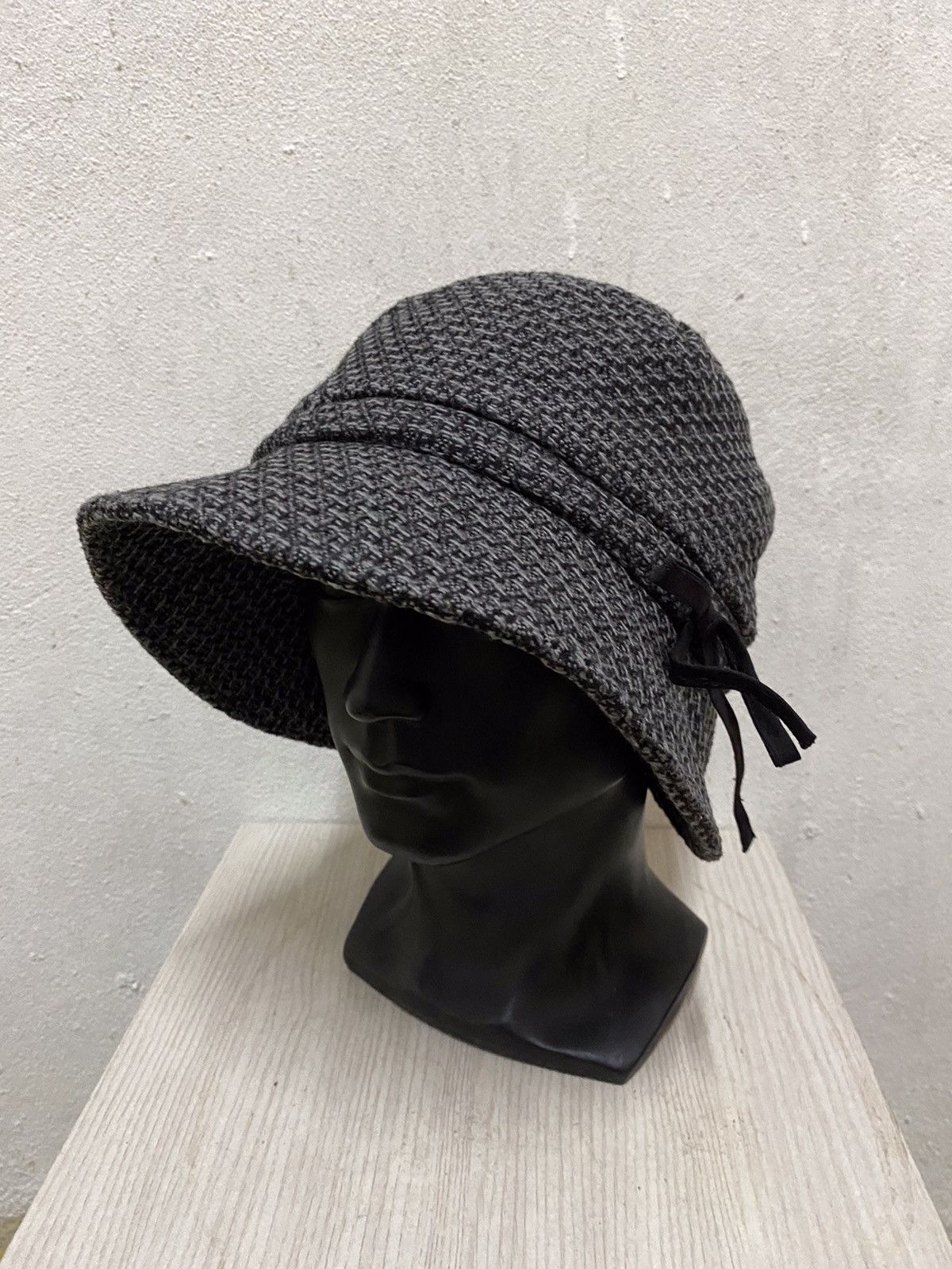 Japanese Brand Japanese Brand Plain Bucket Hat Size ONE SIZE - 3 Thumbnail