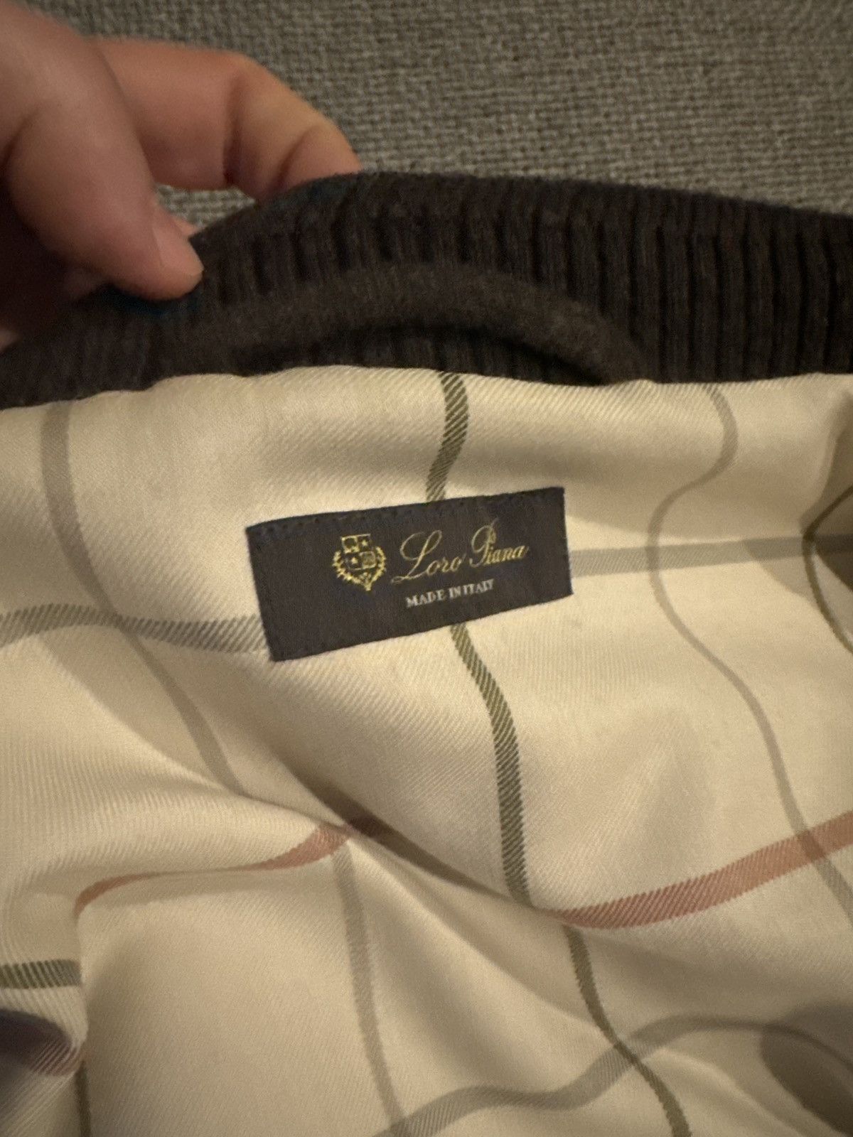 Loro Piana Beautiful Loro Piana Down Cashmere Jacket in Mint Condition Size US L / EU 52-54 / 3 - 3 Thumbnail