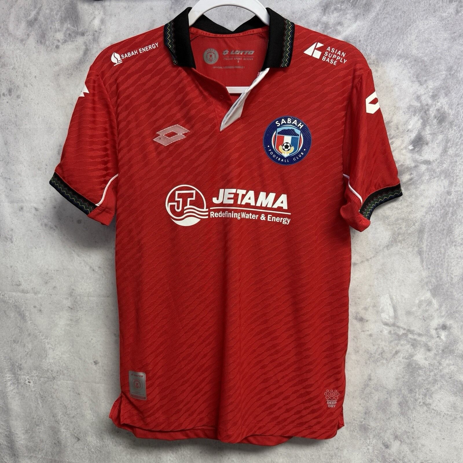 Lotto Sport Lotto Sabah F.C. Soccer Jersey Adult Red Adult Small Collare Size US S / EU 44-46 / 1 - 1 Thumbnail