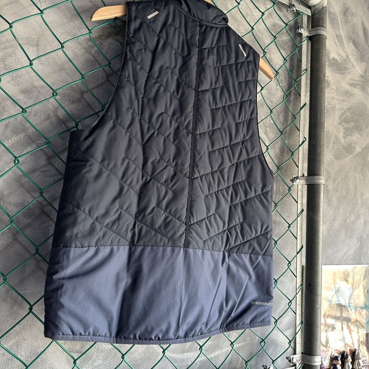 Nike Nike Therma Fit Vest Mens Medium Blue Running NWT Puffer Size US M / EU 48-50 / 2 - 12 Thumbnail