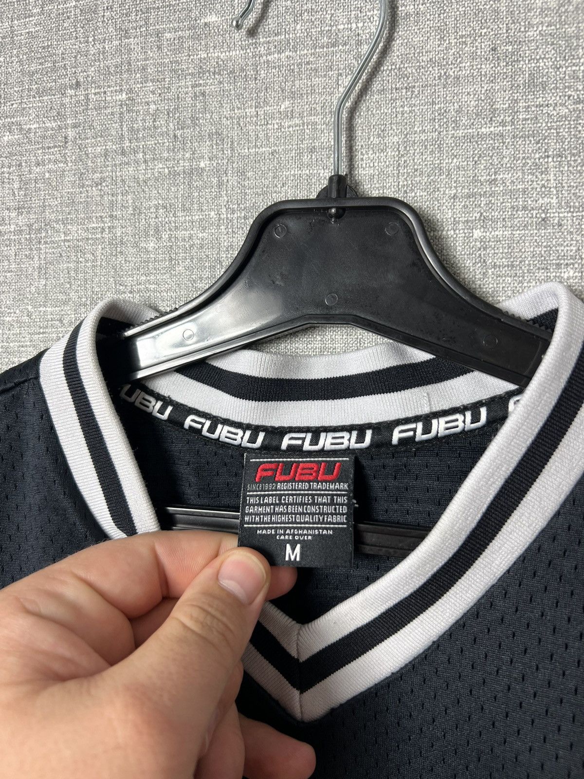 Fubu Vintage FUBU 05 Baseball Jersey T-Shirt Big Logo Size M Size US M / EU 48-50 / 2 - 11 Thumbnail