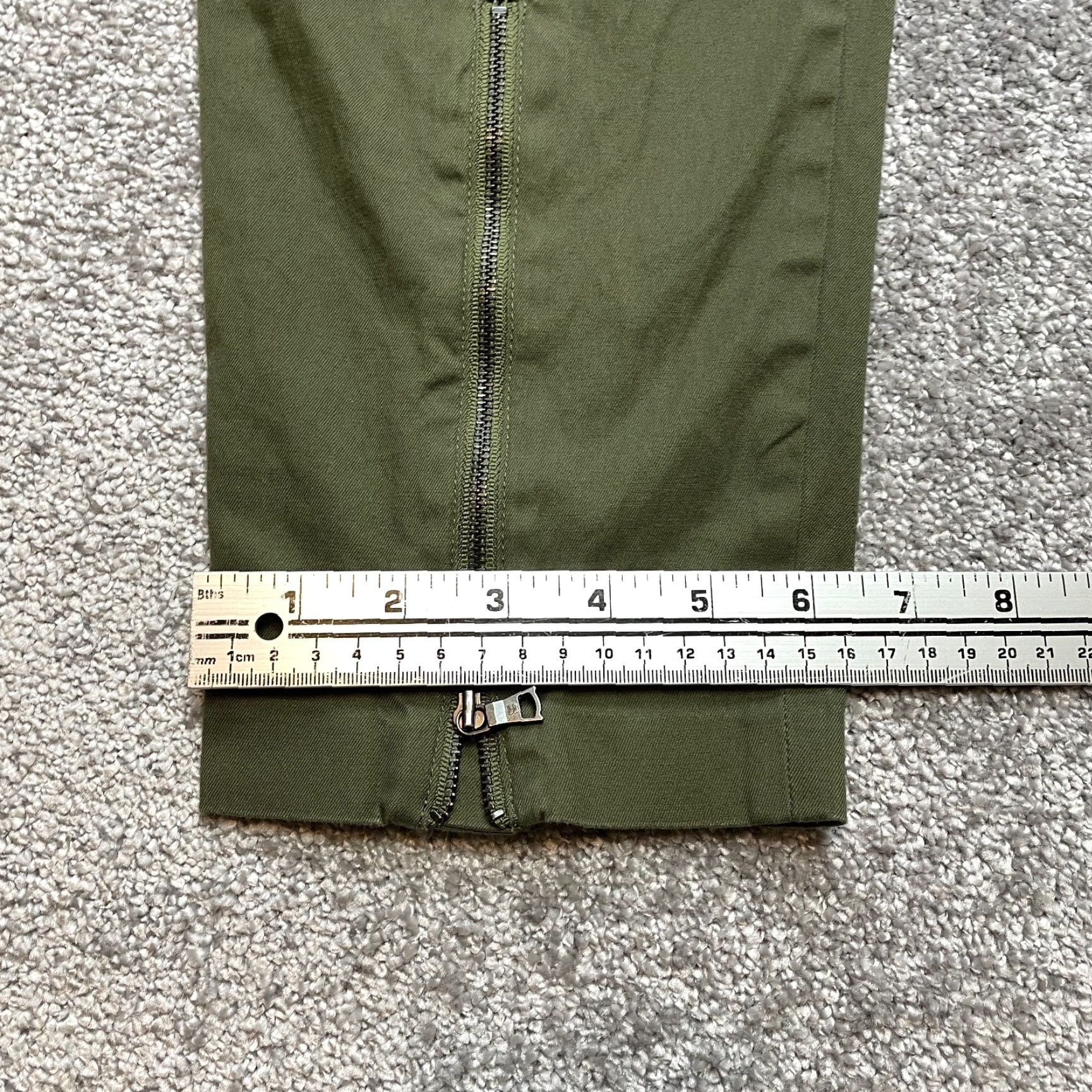 Banana Republic BCBGMAXAZRIA Ankle Pants Womens S Green 28x24 Ankle Zip Cotton Slacks Ladies Pants Size 28" / US 6 / IT 42 - 3 Thumbnail
