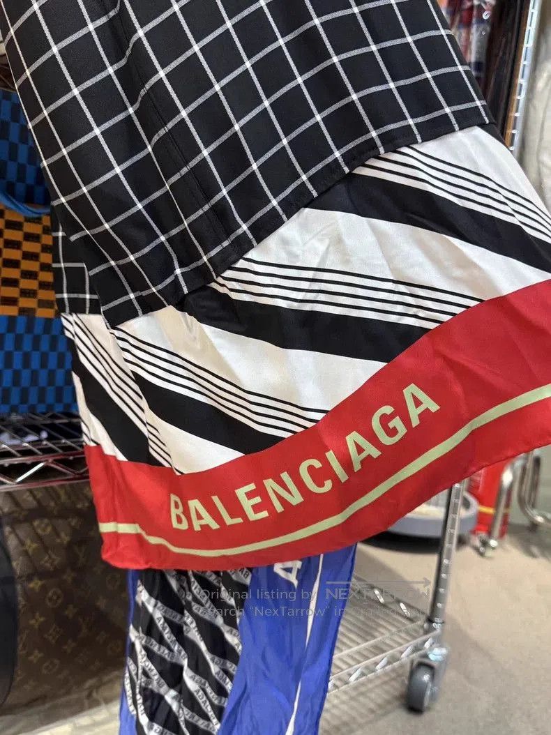 Balenciaga Balenciaga Runway Short Sleeve Shirt. Size US XS / EU 42 / 0 - 5 Thumbnail