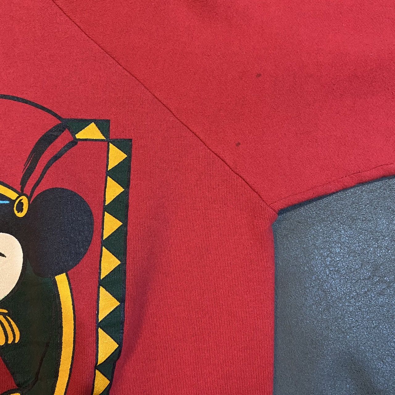Mickey Mouse vintage mickey mouse sweatshirt red Size US M / EU 48-50 / 2 - 5 Thumbnail