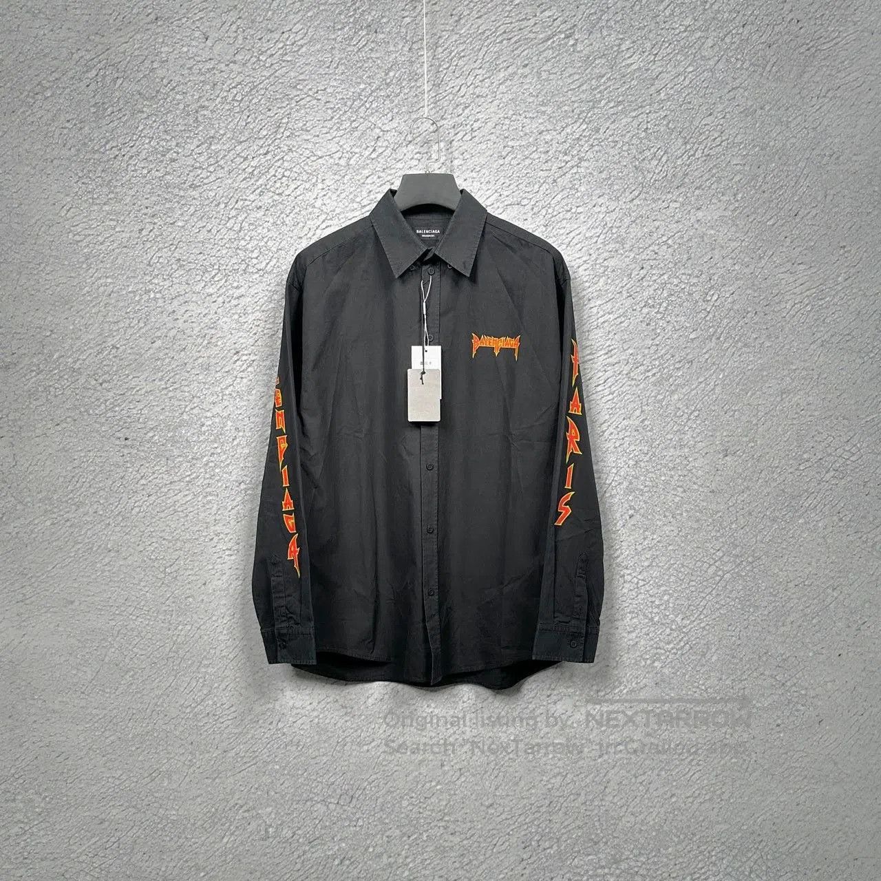 Balenciaga balenciaga lightning logo long sleeve shirt. Size US M / EU 48-50 / 2 - 1 Thumbnail